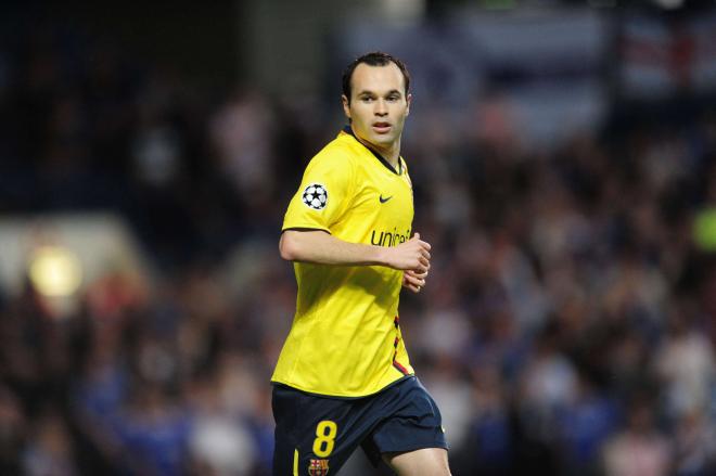 Andrés Iniesta en Stamford Bridge (Cordon Press)
