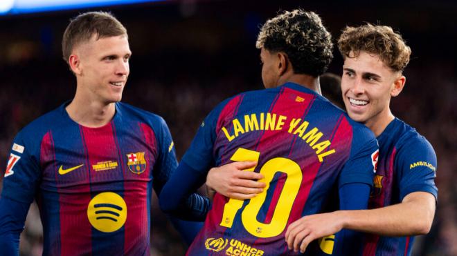 El FC Barcelona celebrando en el Camp Nou (Cordon Press)