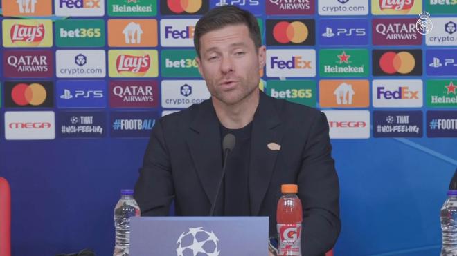 Xabi Alonso en sala de prensa. (Foto: RMTV)