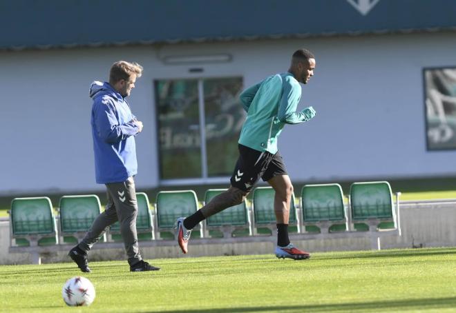Natan, ejercitándose en solitario (Foto: Kiko Hurtado).