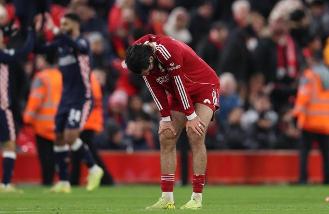 Szoboszlai con la cabeza baja tras un nuevo tropiezo en Champions (EFE)