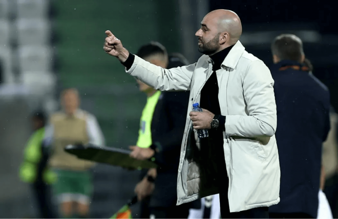 Claudio Giráldez ante el Ludogorets (Foto: EFE).