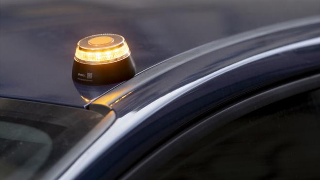 La nueva baliza obligatoria (Foto: Europa Press).