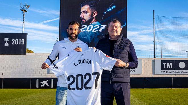 Carlos Corberán habló de la continuidad de Luis Rioja renueva (Foto: VCF)