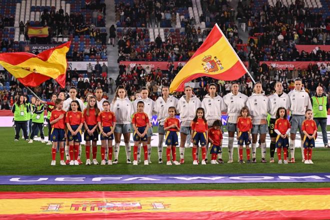 Partido de la Selección Española Femenina en el Ciutat de València