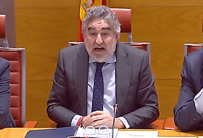 Rodríguez Uribes en el Senado