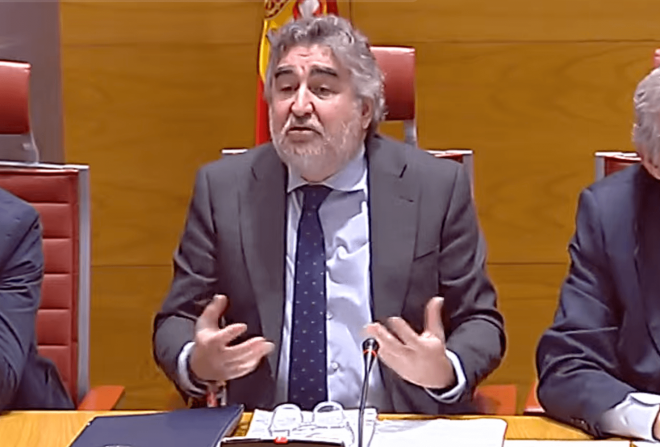 Rodríguez Uribes en el Senado