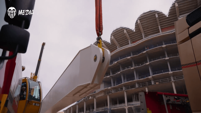 Viaje de las vigas del Nou Mestalla en vídeo