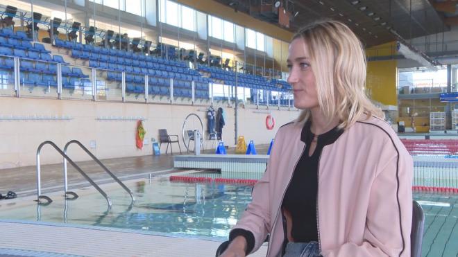 Mireia Belmonte atiende a ElDesmarque