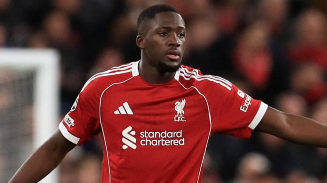 Ibrahima Konaté parecía que iba a poder marcharse del Liverpool al Real Madrid (foto: Cordon Pres