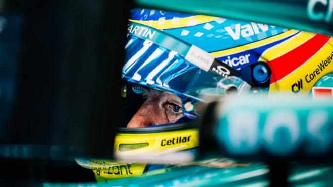 Fernando Alonso, en Qatar (Foto: Aston Martin).