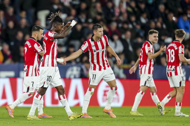 Nico Williams celebra su gol en el Levante-Athletic (Foto: Europa Press).