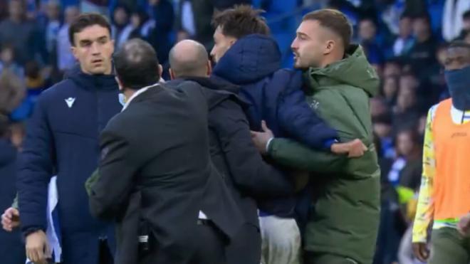 Brais Méndez separado tras la tangana final (DAZN)