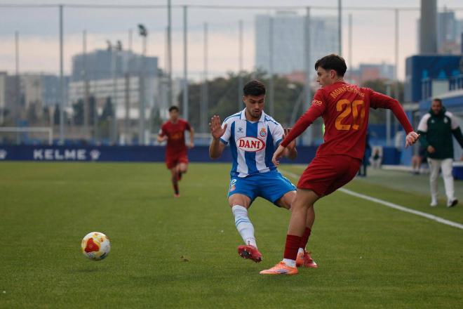 Empate entre el Espanyol B y el VCF Mestalla (Foto: Espanyol)