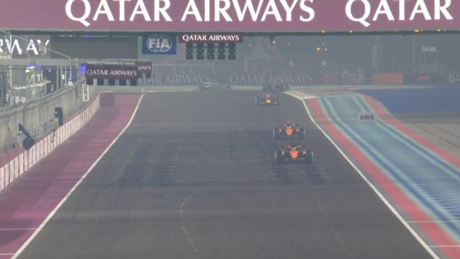 Los McLaren, tras el accidente de Nico Hülkenberg