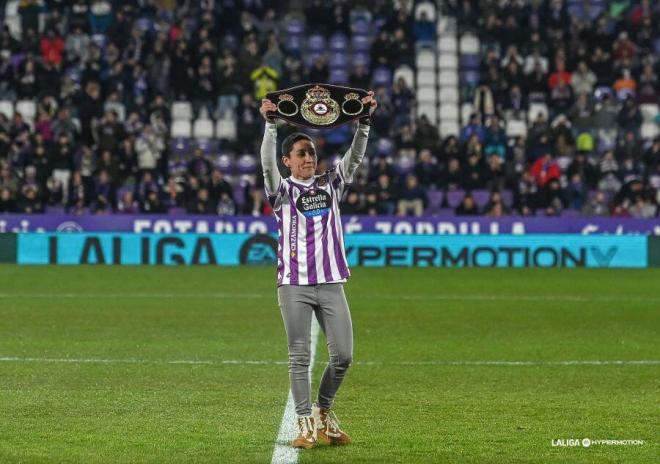 La boxeadora Isa Rivero, homenajeada en el José Zorrilla.