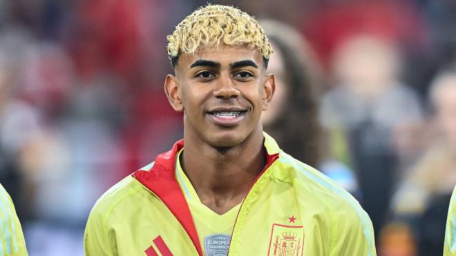 Lamine Yamal decidió jugar con España (foto: Cordon Press).