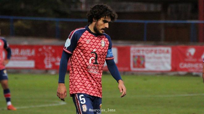 Carlos Pascual, capitán del Real Ávila (Foto: @marcoss_lens en Instagram)