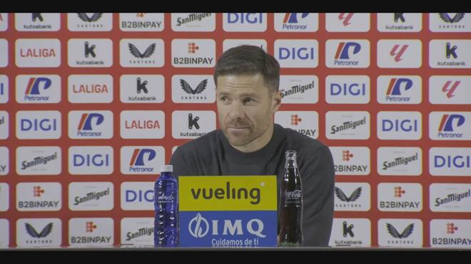 Xabi Alonso en sala de prensa