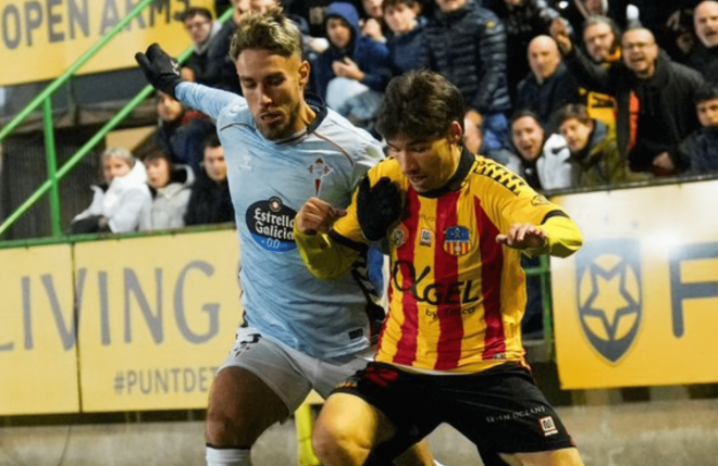 Óscar Mingueza ante el Sant Andreu (Foto: Sant Andreu).