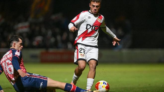 Markel Ruiz y Samu Becerra en el Real Ávila - Rayo Vallecano (Foto: Rayo Vallecano en X)