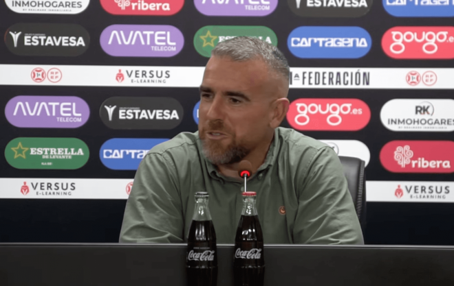 Javi Rey, entrenador del FC Cartagena