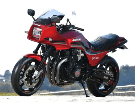 Kawasaki GPZ 1100 RCM 643