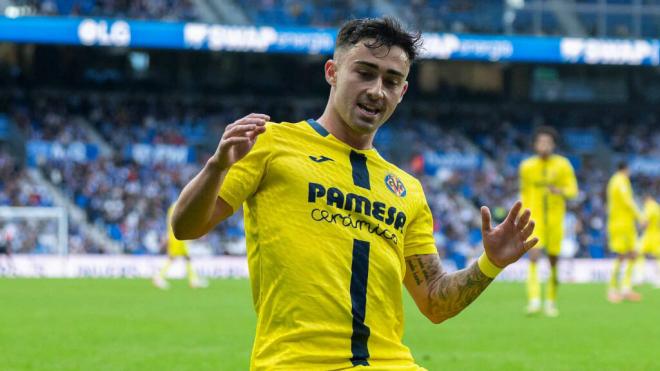 Moleiro celebra un gol en el Villarreal (Cordon Press)