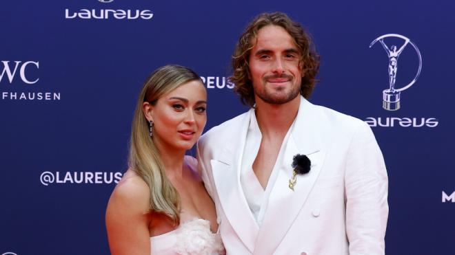 Tsitsipas y Paula Badosa en un evento (Europa Press)