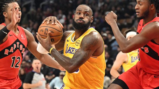 Lebron pone fin a su racha de 1.297 partidos por los Lakers