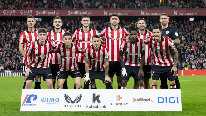 Este es el once que Ernesto Valverde sacaba en San Mamés ante el Atlético de Madrid (Foto: Athlet