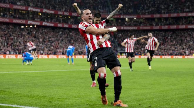 Alex Berenguer celebra así su gol al Atlético de Madrid de Simeone en San Mamés (Foto: Athletic Club).