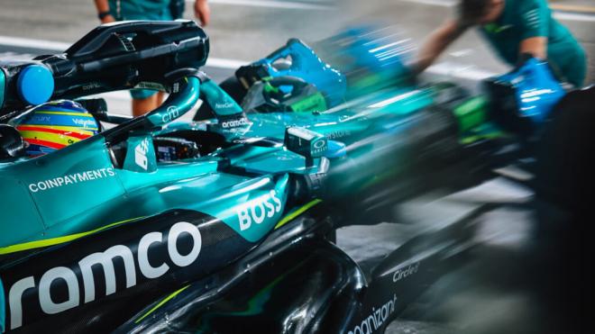 Fernando Alonso, en Abu Dhabi (Foto: Aston Martin).