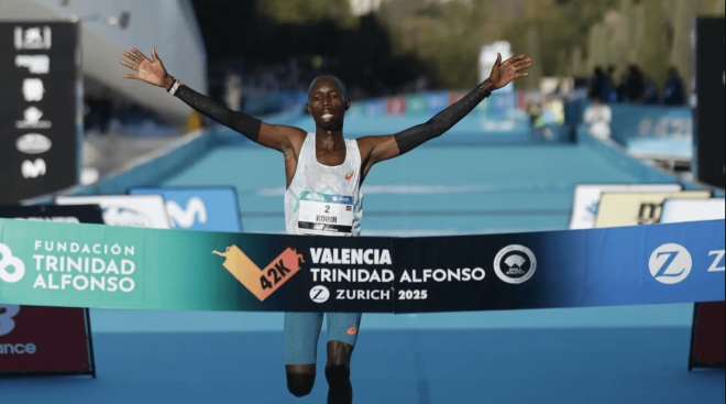John Korir gana el Maratón Valencia (Foto: EFE)