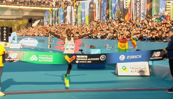 Korir gana el Maratón Valencia