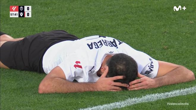 Tárrega se lamenta por el gol en propia puerta (Captura TV)