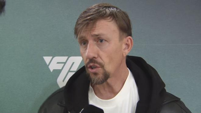 Guti atiende a ElDesmarque (Foto: ElDesmarque)