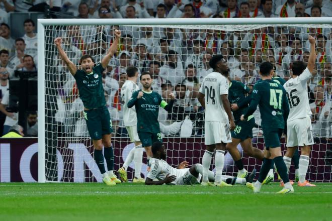 Gol citizen en el Bernabéu. (Foto: EFE)