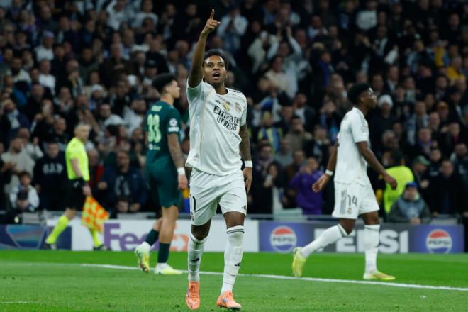 Rodrygo celebra su gol ante el City (EFE)