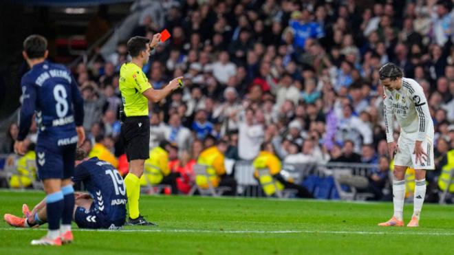 Álvaro Carreras, expulsado en el Real Madrid-Celta (Cordon Press)