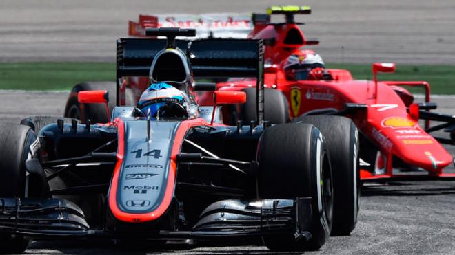 Alonso, en su McLaren-Honda.