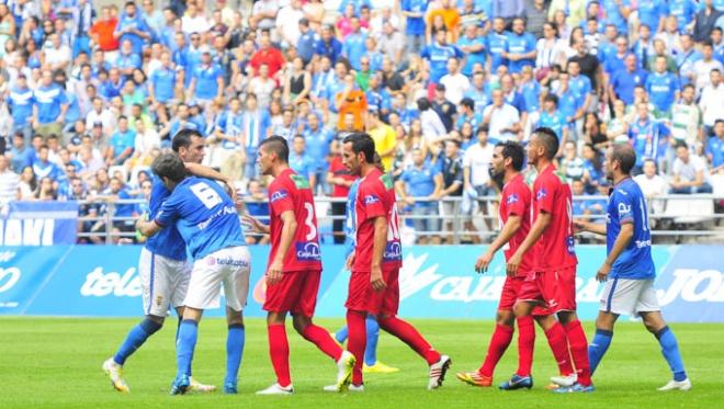 El Oviedo desbancó al Guijuelo del liderato. (FOTO: Hugo Álvarez)