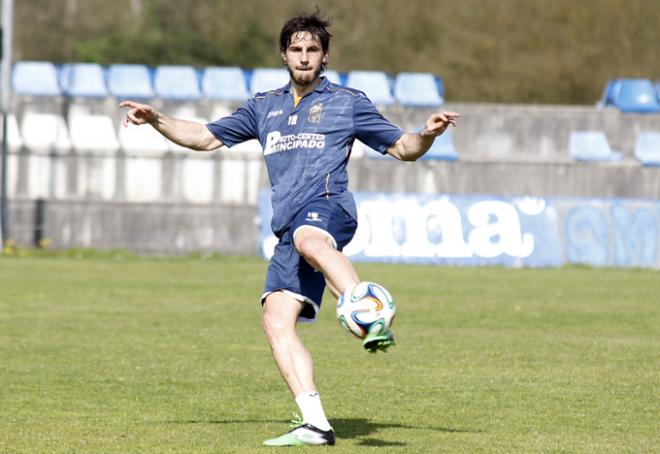 Generelo, en un entrenamiento en El Requexón. (FOTO: Lorena Francos)