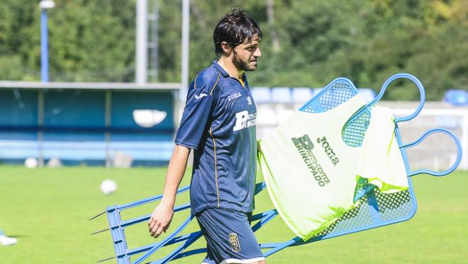 Generelo, en una sesión de entrenamiento del equipo. (FOTO: Hugo Álvarez)