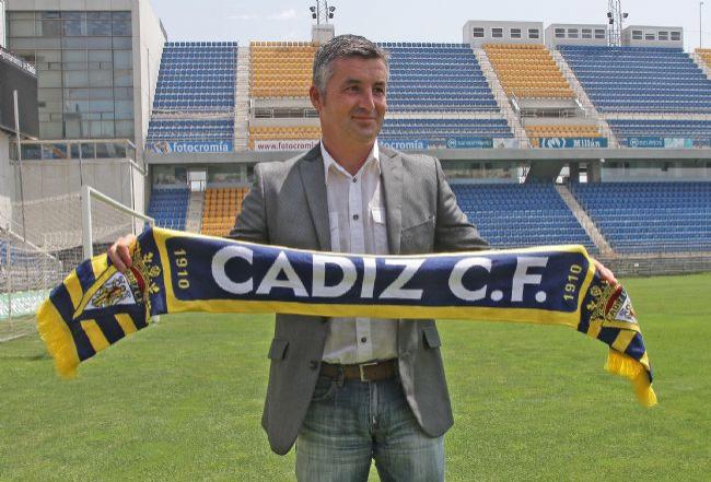 Roberto Suárez, en su etapa como director deportivo del Cádiz.