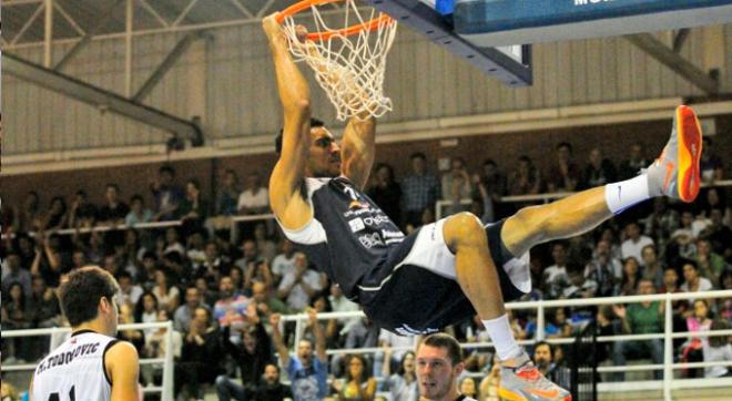 El Oviedo Baloncesto luchó hasta el final. (FOTO: oviedobaloncesto.com)