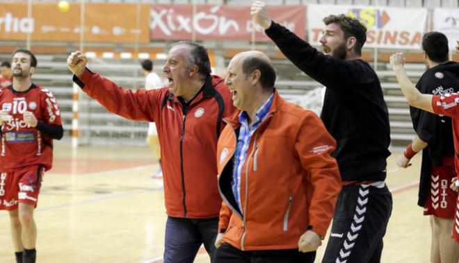 Alberto Suárez, en un momento del partido. (FOTO: Rodrigo Medina).