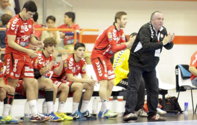 Alberto Suárez, en un momento del partido. (FOTO: Rodrigo Medina).