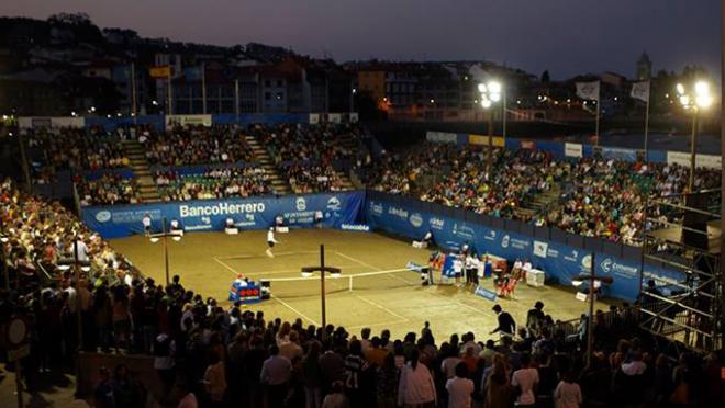 El Tenis Playa de Luanco, en una de sus últimas ediciones.