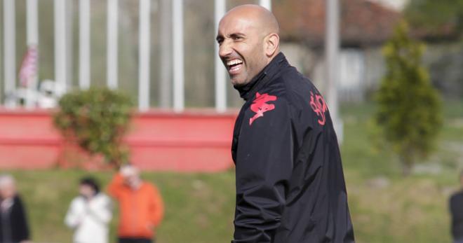 Abelardo Fernández, durante un entrenamiento. (FOTO: Rodrigo Medina).